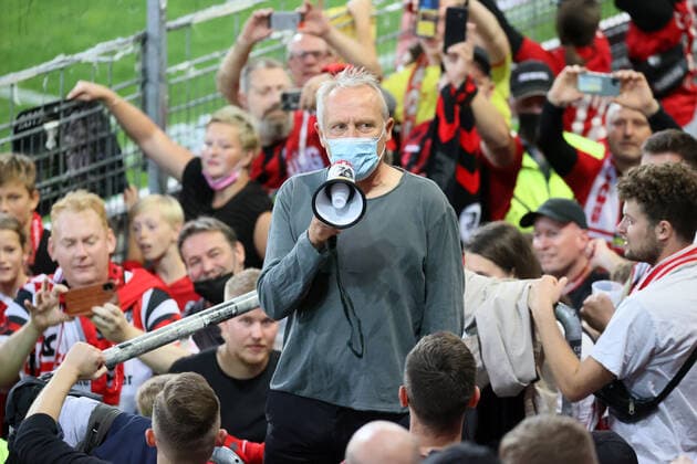 26 09 21 SC Freiburg FC Augsburg Germany, Freiburg, 26 09 2021, football, Bundesliga, SC Freiburg FC Augsburg Christian Streich coach SC Freiburg