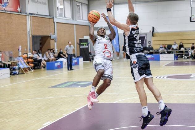 Barmer 2 Basketball Bundesliga ProB, Rheinstars Koeln vs BSW Sixers, 26 09 2021 Vincent Lamont Golson Jr RheinStars Koeln 2 , Barmer 2 Basketball Bundesliga ProB, Rheinstars Koeln vs BSW Sixers on 26 09 2021 at ASV Koeln in Koeln Nordrhein Westfalen Copyright: xBEAUTIFULxSPORTS Mueller-Laschetx