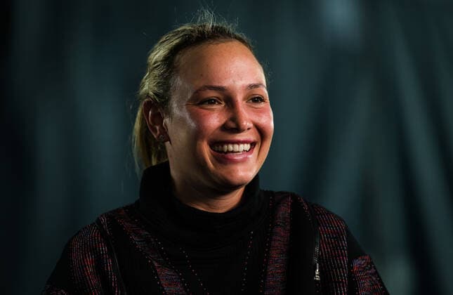 September 26, 2021, CHICAGO, UNITED STATES: Donna Vekic of Croatia talks to the media ahead of the 2021 Chicago Fall Tennis Classic WTA, Tennis Damen 500 tennis tournament CHICAGO UNITED STATES - ZUMAa181 20210926_zaa_a181_186 Copyright: xRobxPrangex