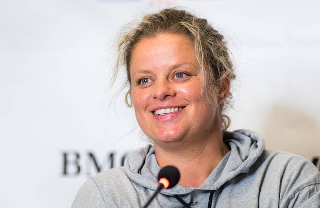 September 26, 2021, CHICAGO, UNITED STATES: Kim Clijsters of Belgium talks to the media ahead of the 2021 Chicago Fall Tennis Classic WTA, Tennis Damen 500 tennis tournament CHICAGO UNITED STATES - ZUMAa181 20210926_zaa_a181_207 Copyright: xRobxPrangex