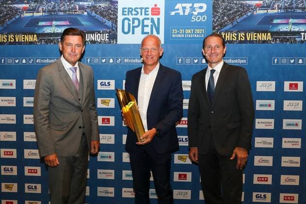 TENNIS - ATP, Tennis Herren Erste Bank Open VIENNA,AUSTRIA,28.SEP.21 - TENNIS - ATP World Tour, Erste Bank Open, preview, press conference, PK, Pressekonferenz Image shows city councelor Peter Hanke (Stadt Wien), tournament director Herwig Straka (Erste Bank Open) and CFO Stefan Doerfler (Erste Group).  GEPAxpictures xPhilippxBrem