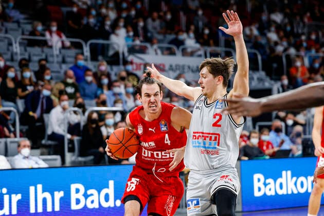 Basketball, BBL, Brose Bamberg - JobStairs Gießen 46ers