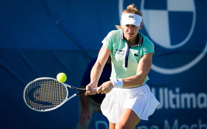 September 28, 2021, CHICAGO, UNITED STATES: Jil Teichmann of Switzerland in action during the first round of the 2021 Chicago Fall Tennis Classic WTA, Tennis Damen 500 tennis tournament against Kaia Kanepi of Estonia CHICAGO UNITED STATES - ZUMAa181 20210928_zaa_a181_041 Copyright: xRobxPrangex
