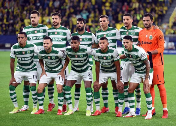 Championsleague Borussia Dortmund Sporting Lisbon 28 09 2021 11 team Sporting before the match DFL REGULATIONS PROHIBIT ANY USE OF PHOTOGRAPHS AS IMAGE SEQUENCES AND OR QUASI VIDEO Editorial use only For journalistic purposes only HM