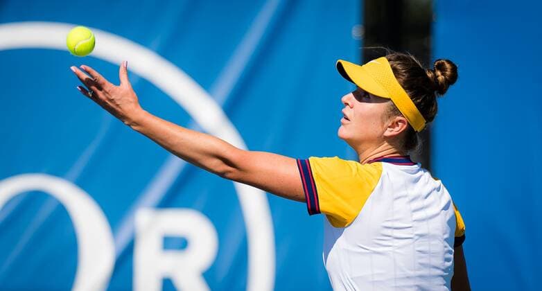 Mandatory Credit: Photo by Rob Prange Shutterstock (12471255al) Elina Svitolina of Ukraine in action during the first round of the 2021 Chicago Fall Tennis Classic WTA, Tennis Damen 500 tennis tournament Chicago Fall Tennis Classic 2021, Tennis, Chicago, USA - 29 Sep 2021 Chicago Fall Tennis Classic 2021, Tennis, Chicago, USA - 29 Sep 2021  Copyright: xRobxPrange Shutterstockx 12471255al
