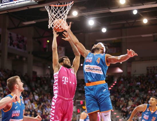 Justin Gorham Telekom Baskets Bonn vs Jaron Blossomgame ratiopharm Ulm easyCredit BBL 1 Bundesliga , season 2021 2022 , main round 2 matchday