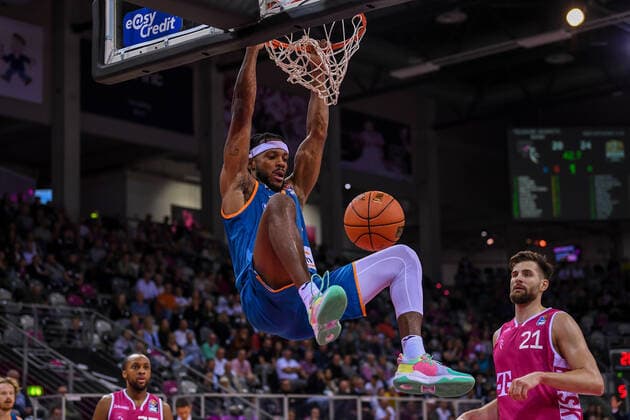 easyCredit BBL, Telekom Baskets Bonn vs ratiopharm ulm, 29 09 2021 Jaron Blossomgame ratiopharm ulm, 4 , easyCredit BBL, Telekom Baskets Bonn vs ratiopharm ulm on 29 09 2021 at Telekom Dome Bonn, Bonn Nordrhein Westfalen Copyright: xBEAUTIFULxSPORTS Mueller-Laschetx