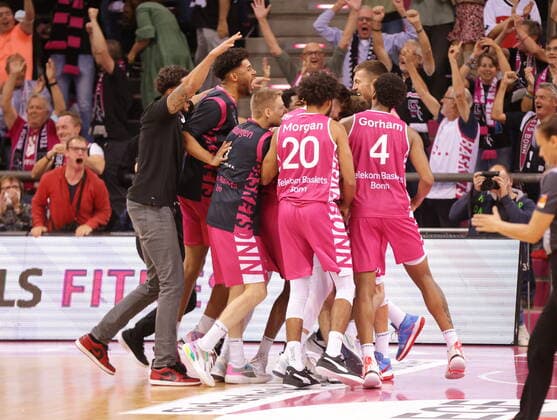 Rejoicing after the victory Telekom Baskets Bonn win vs ratiopharm Ulm easyCredit BBL 1 Bundesliga , season 2021 2022 , main round 2 matchday