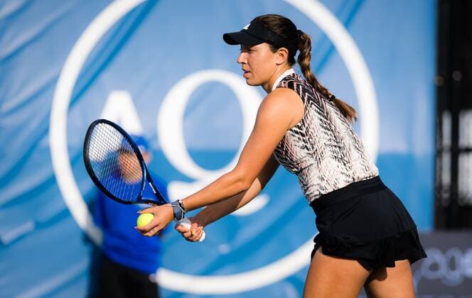 Mandatory Credit: Photo by Rob Prange Shutterstock (12471256r) Jessica Pegula of the United States in action during the third round at the 2021 Chicago Fall Tennis Classic WTA, Tennis Damen 500 tennis tournament Chicago Fall Tennis Classic 2021, Tennis, Chicago, USA - 30 Sep 2021 Chicago Fall Tennis Classic 2021, Tennis, Chicago, USA - 30 Sep 2021  Copyright: xRobxPrange Shutterstockx 12471256r