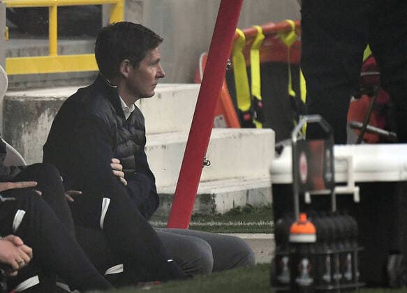 30 09 2021, xjhx, football UEFA Europa League, Royal Antwerp Eintracht Frankfurt emspor, v l coach Oliver Glasner Eintracht Frankfurt zautz DFL DFB REGULATES PROHIBIT ANY USE OF PHOTOGRAPHS as IMAGE SEQUENCES and or QUASI VIDEO Antwerp
