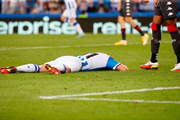 Real Sociedad s winger Adnan Januzaj reacts during the UEFA Europa League group B soccer match between Real Sociedad and AS Monaco at Reale Arena stadium in San Sebastian, Basque Country, Spain, 30 September 2021. Real Sociedad - AS Monaco !ACHTUNG: NUR REDAKTIONELLE NUTZUNG!  Copyright: xJavierxEtxezarretax GRAF2468 20210930-9926a2c7527d0132700f807a2d6b6eb18a4350b3