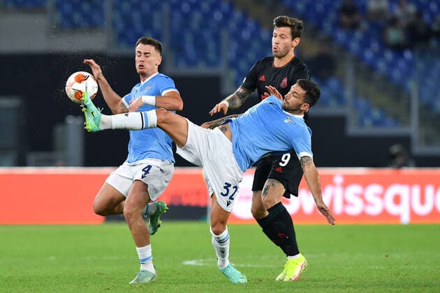 Roma 30 09 2021 - Europa League Lazio-Lokomotiv Mosca foto Image nella foto: Danilo Cataldi-Fedor Smolov 