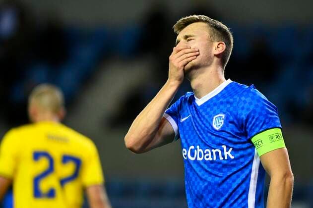GENK, BELGIUM - SEPTEMBER 30 : Bryan Heynen midfielder of KRC Genk looks dejected during the UEFA Europa League Group stage H match between KRC Genk and Dinamo Zagreb on September 30, 2021 in Genk, Belgium, 30 09 2021 ( KRC Genk v Dinamo Zagreb - UEFA Europa League PhotoNews Panoramic 