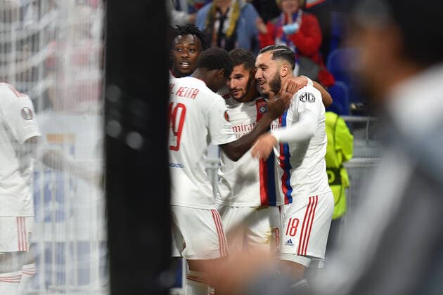 Joie de Houssem Aouar (lyon) et de ses coequipiers FOOTBALL : Olympique Lyonnais vs Brondby IF - Ligue Europa - 30 09 2021 FredericChambert Panoramic 