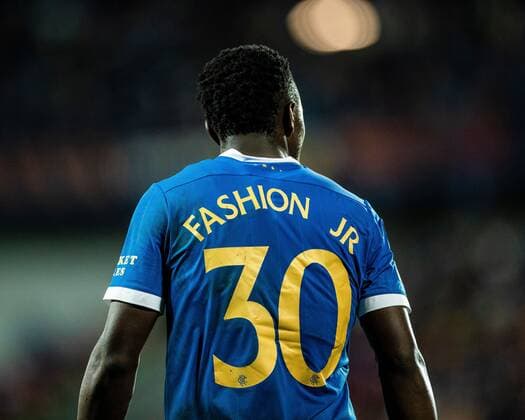 Sport Bilder des Tages Mandatory Credit: Photo by Kirk O Rourke Rangers FC Shutterstock (12516385hm) Fashion Sakala Jnr of Rangers during the Europa League match at the Generali Ceská Pojistovna Arena, Prague. Sparta Prague v Rangers, UEFA Europa League Group A, Football, Generali Arena, Prague, Czech Republic - 30 Sep 2021 Sparta Prague v Rangers, UEFA Europa League Group A, Football, Generali Arena, Prague, Czech Republic - 30 Sep 2021 Copyright: xKirkxO Rourke RangersxFC Shutterstockx 12516385hm