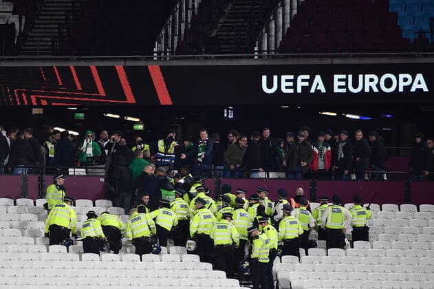 Football - 2021 2022 UEFA Europa League - Group H - Round Two - West Ham United vs Rapid Vienna - London Stadium - Thursday 30th September Police clear the Rapid Vienna fans after the game. COLORSPORT Ashley Western 