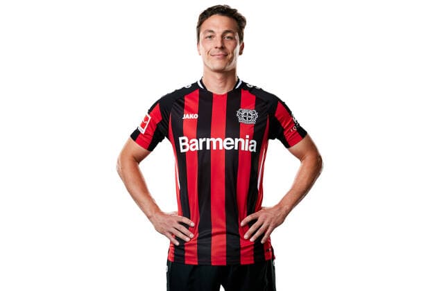 Julian Baumgartlinger Bayer 04 Leverkusen 1 BL, portrait date 2021 2022