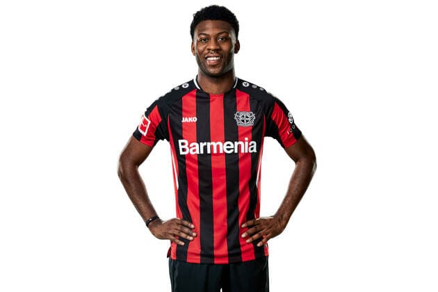 Timothy Fosu Mensah Bayer 04 Leverkusen 1 BL, Porträttermin 2021 2022