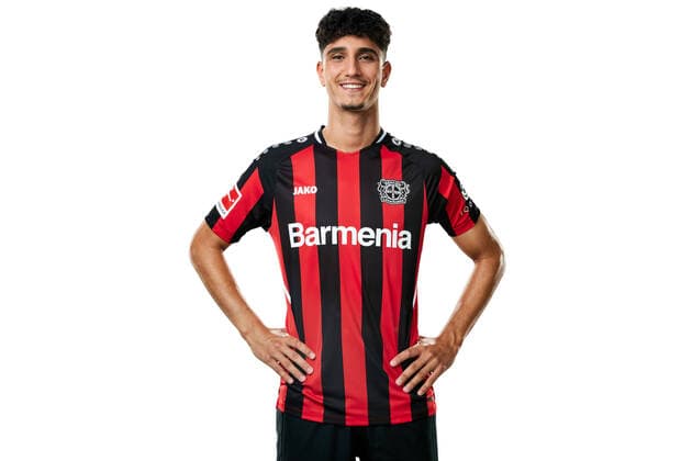 Emrehan Gedikli Bayer 04 Leverkusen 1 BL, portrait date 2021 2022