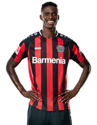 Odilon Kossounou Bayer 04 Leverkusen 1 BL, port date 2021 2022