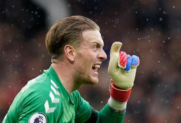 Bilder des Jahres 2021, Sport 10 Oktober Sport Themen der Woche KW39 Sport Bilder des Tages Manchester, England, 2nd October 2021. Jordan Pickford of Everton during the Premier League match at Old Trafford, Manchester. Picture credit should read: Andrew Yates Sportimage EDITORIAL USE ONLY. No use with unauthorised audio, video, data, fixture lists, club league logos or live services. Online in-match use limited to 120 images, no video emulation. No use in betting, games or single club league player publications. SPI-1222-0040