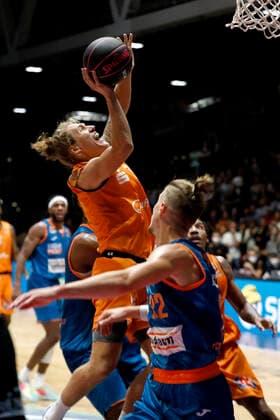 02 10 2021, easyCredit Basketball Bundesliga, Magentasport BBL Cup, 2020 2021 season, men, Chemnitz Niners Ratiopharm Ulm Malte Ziegenhagen, Niners Chemnitz Chemnitz Fair Chemnitz Saxony Germany