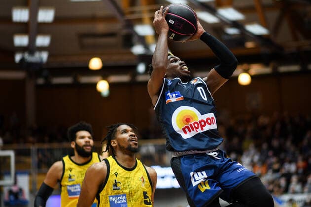 Basketball, BBL Cup, Hakro Merlins Crailsheim - MHP Reisen Ludwigsburg