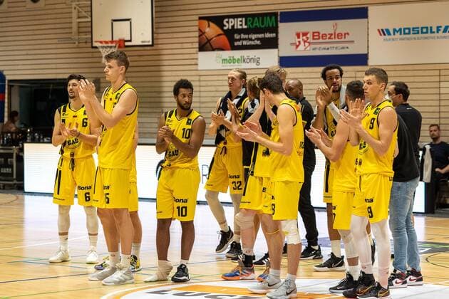 Kirchheim Knights succumb to Medipolis SC Jena¨¨Kirchheim Knights vs Medipolis SC Jena , 2 Basketball Bundesliga, Pro A, Barmer 2 Basketball, Matchday 3, Season 2021 2022, 02 10 2021, ¨¨ Kirchheim Knights vs Medipolis SC Jena , 2 Basketball Bundesliga, Pro A, Barmer 2 Basketball, Matchday 3, Season 2021 2022, 02 10 2021 Kirchheim am Neckar. Copyright: xNinaxSander xEibnerxPressefotoxIx EP_NSR