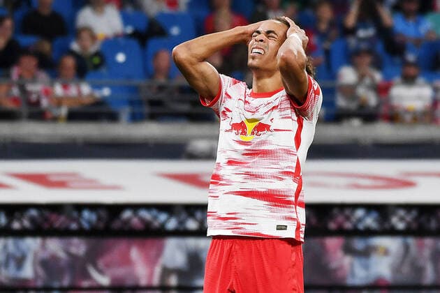 Football Bundesliga season 2021 2022, Matchday 7, RB Leipzig vs Bochum 02 10 2021 3 0 0 0 Yussuf Poulsen centre back RB Leipzig, back number 9, 9 is annoyed by a missed goal chance during the match RB Leipzig vs Bochum 02 10 2021 Leipzig Saxony Germany Red Bull Arena