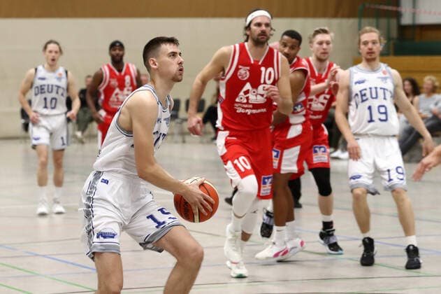 Sport Deutzer TV vs BSV Münsterland Baskets Wulfen, Basketball, Regionalliga, Julian Litera Deutz , 03 10 2020, Image