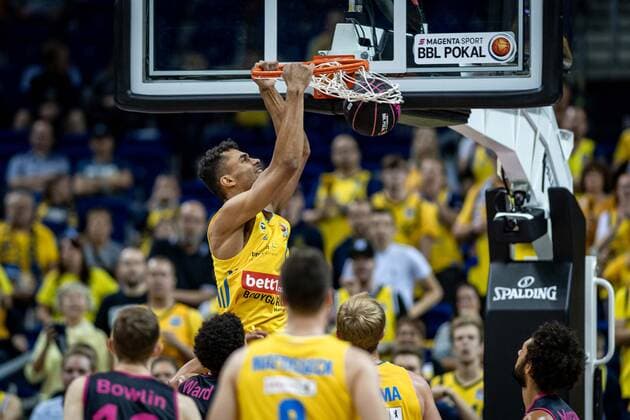 Basketball Berlin 03 10 2021 Season 2021 2022 MagentaSport BBL Cup Round of 16 Alba Berlin Telekom Baskets Bonn Oscar Da Silva Alba Berlin, No 01