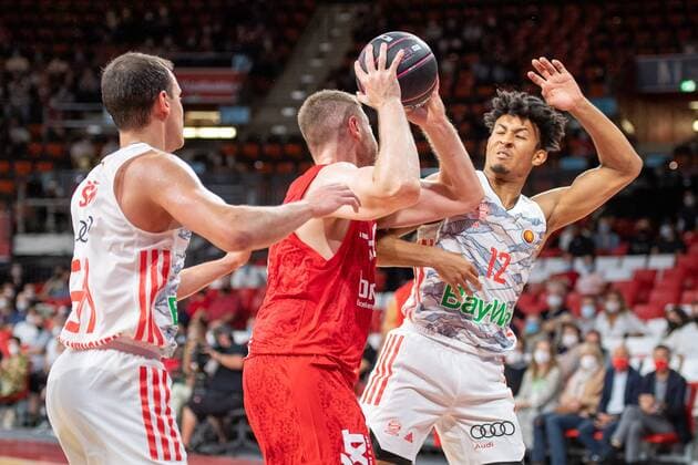D Thomas 1 FC Bayern Muenchen , Jason George 12 FC Bayern , FC Bayern Basketball vs Brose Bamberg, easyCredit BBL, 03 10 2021 Muenchen Bayern Germany Copyright: xkolbert-press UlrichxGamelx