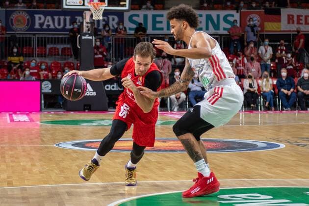 Frankie Ferrari 1 Brose Bamberg , FC Bayern Basketball vs Brose Bamberg, easyCredit BBL, 03 10 2021 Munich Bavaria Germany Copyright: xkolbert-press UlrichxGamelx