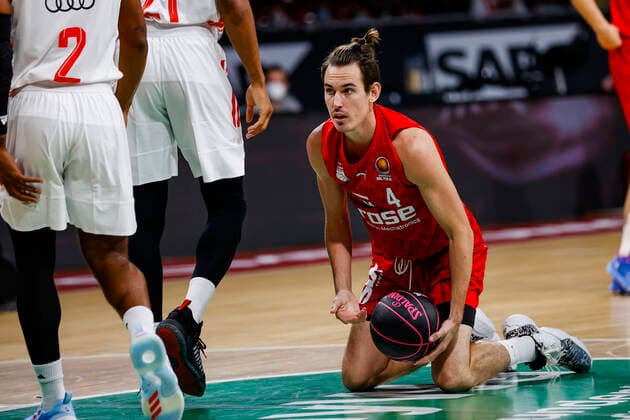 Disappointment at Bamberg right Omar Prewitt Brose Bamberg, 04 Cup Semifinal FC Bayern München Brose Bamberg easyCredit BBL magentaSPORT BBL Cup Basketball Season 2021 22 03 10 2020 Audi Dome Copyright: DanielxLöb