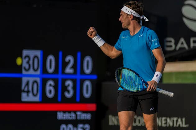 October 3, 2021, San Diego, California, USA: CASPER RUUD of Norway reacts to winning a game against opponent Cameron Norrie of Great Britain during the final singles match of the San Diego Open tennis tournament. Ruud won the match, 6-0, 6-2. San Diego USA - ZUMAb202 20211003_znp_b202_006 Copyright: xDavidxBarakx