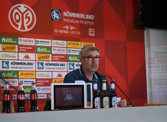 Football, men, season 2021 22, 1 Bundesliga 7 matchday , 1 FSV Mainz 05 1 FC Union Berlin 1 2 , coach Urs Fischer 1 FC Union , 03 10 2021, Copyright: xMatthiasxKochx