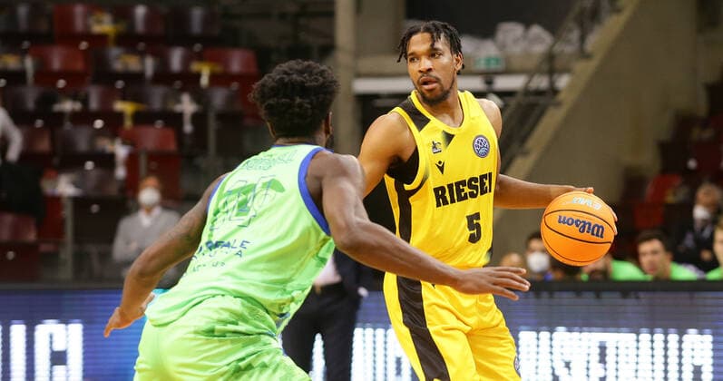 Ludwigsburg , Basketball Champions League MHP Riesen Ludwigsburg vs Dinamo Sassari Justin Smith Giants ,