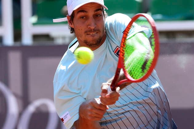 Tenis, Gonzalo Lama vs Felipe Meligeni Se enfrentan a los tenistas Gonzalo Lama de Chile vs Felipe Meligeni Rodrigues de Brasil por el ATP, Tennis Herren Challenger Santiago 2 2021 en el Club Palestino en Santiago, Chile. 5 10 2021 Javier Salvo Photosport Tennis, Gonzalo Lama vs Felipe Meligeni They face tennis players Gonzalo Lama of Chile vs Felipe Meligeni Rodrigues of Brazil for the ATP Challenger Santiago 2 2021 at Club Palestino in Santiago, Chile. 5 10 2021 Javier Salvo Photosport Gonzalo Lama vs Felipe Meligeni,ATP Challenger Santiago 2 2021