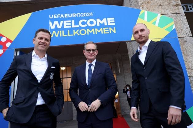UEFA EURO 2024 Brand Launch BERLIN, GERMANY OCTOBER 05 L R Oliver Bierhoff, Director National Team and Academy, Michael Müller, Major of the City Berlin, Benedikt Höwedes, Team Managment of Die Mannschaft attend the UEFA EURO 2024 Logo and Brand Launch at Olympiastadion on October 05, 2021 in Berlin, Germany Photo by Alexander Hassenstein Getty Images for DFB Berlin Olympiastadion Berlin Germany Poolfoto Getty Images for DFB ,EDITORIAL USE ONLY