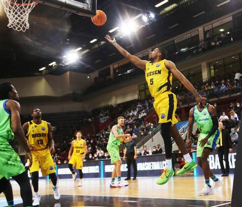 Justin Simon Giants MHP Riesen Ludwigsburg vs Dinamo Basket Sassari Basketball Cha,pions League 2021 2022 Ludwigsburg , GER, 05 10 2021,