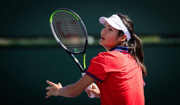 Mandatory Credit: Photo by Rob Prange Shutterstock (12525398ao) Emma Raducanu of Great Britain during practice ahead of the 2021 BNP Paribas Open WTA, Tennis Damen 1000 tennis tournament 2021 BNP Paribas Open Day 2 - 05 Oct 2021 2021 BNP Paribas Open Day 2 - 05 Oct 2021  Copyright: xRobxPrange Shutterstockx 12525398ao