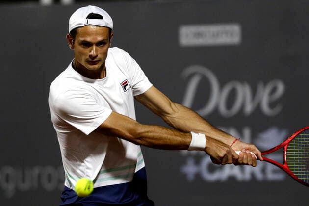 Tenis, Nicolas Jarry vs Juan Pablo Ficovich Se enfrentan los tenistas Nicolas Jarry de Chile vs Juan Pablo Ficovich de Argentina por el ATP, Tennis Herren Challenger Santiago 2 2021 en el Club Palestino en Santiago, Chile. 5 10 2021 Javier Salvo Photosport Tennis, Nicolas Jarry vs Juan Pablo Ficovich They face tennis players Nicolas Jarry of Chile vs Juan Pablo Ficovich of Argentina for the ATP Challenger Santiago 2 2021 at Club Palestino in Santiago, Chile. 5 10 2021 Javier Salvo Photosport Nicolas Jarry vs Juan Pablo Ficovich, ATP Challenger Santiago 2 2021