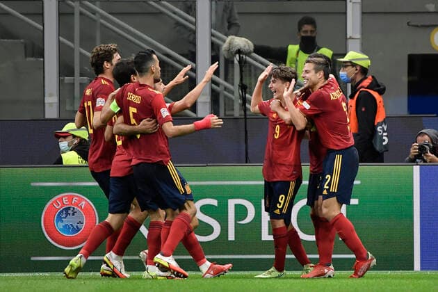 Sport Bilder des Tages Ferran Torres of Spain celebrates after scoring the goal of 0-2 during the Uefa Nations League semi-final football match between Italy and Spain at San Siro stadium in Milano (Italy), October 6th, 2021. Photo Andrea Staccioli Insidefoto andreaxstaccioli
