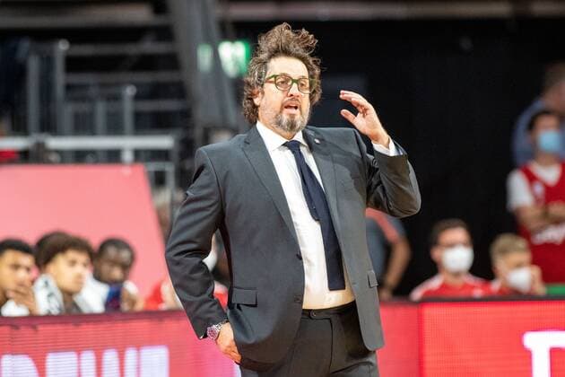Head Coach Andrea Trinchieri FC Bayern , FC Bayern Basketball vs FC Barcelona, EuroLeague, 07 10 2021 Munich Bavaria Germany Copyright: xkolbert-press UlrichxGamelx