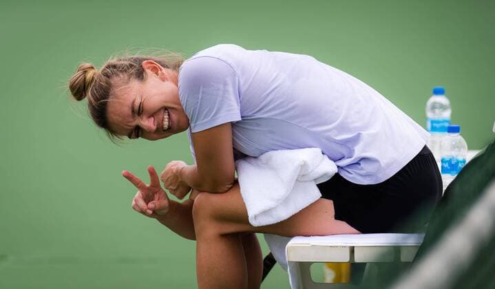 Sport Themen der Woche KW40 Mandatory Credit: Photo by Rob Prange Shutterstock (12524628r) Simona Halep of Romania during practice ahead of the 2021 BNP Paribas Open WTA, Tennis Damen 1000 tennis tournament BNP Paribas Open, Tennis, Day 2, Indian Wells Tennis Garden, California, USA - 07 Oct 2021 BNP Paribas Open, Tennis, Day 2, Indian Wells Tennis Garden, California, USA - 07 Oct 2021 Copyright: xRobxPrange Shutterstockx 12524628r