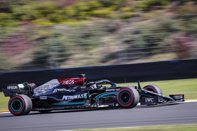 44 HAMILTON Lewis (gbr), Mercedes AMG F1 GP W12 E Performance, action during the Formula 1 Rolex Turkish Grand Prix 2021, 16th round of the 2021 FIA Formula One World Championship, WM, Weltmeisterschaft from October 8 to 10, 2021 on the Istanbul Park, in Tuzla, Turkey - F1 - TURKISH GRAND PRIX 2021 DPPI Panoramic  _F2_9894