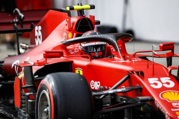 55 SAINZ Carlos (spa), Scuderia Ferrari SF21, action during the Formula 1 Rolex Turkish Grand Prix 2021, 16th round of the 2021 FIA Formula One World Championship, WM, Weltmeisterschaft from October 8 to 10, 2021 on the Istanbul Park, in Tuzla, Turkey - F1 - TURKISH GRAND PRIX 2021 DPPI Panoramic  00121033__B3_8347