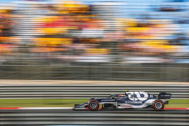 10 GASLY Pierre (fra), Scuderia AlphaTauri Honda AT02, action during the Formula 1 Rolex Turkish Grand Prix 2021, 16th round of the 2021 FIA Formula One World Championship, WM, Weltmeisterschaft from October 8 to 10, 2021 on the Istanbul Park, in Tuzla, Turkey - F1 - TURKISH GRAND PRIX 2021 DPPI Panoramic  _F2_0285
