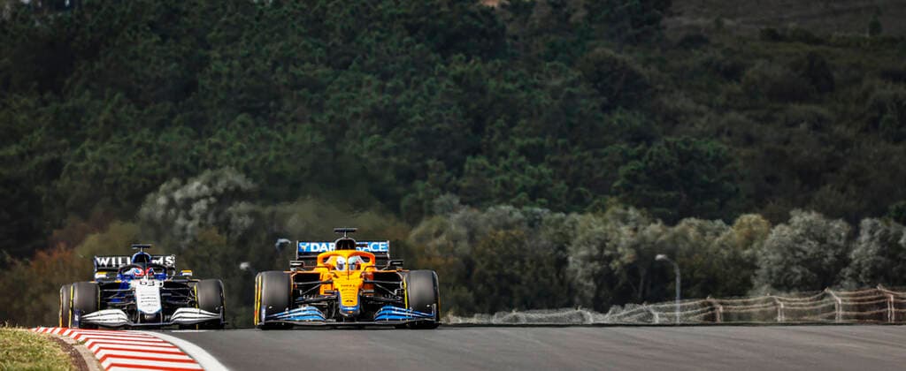 3 Daniel Ricciardo AUS, McLaren F1 Team , 63 George Russell GBR, Williams Racing , F1 Grand Prix of Turkey at Intercity Istanbul Park on October 8, 2021 in Istanbul, Turkey Photo by HOCH ZWEI Istanbul Turkey