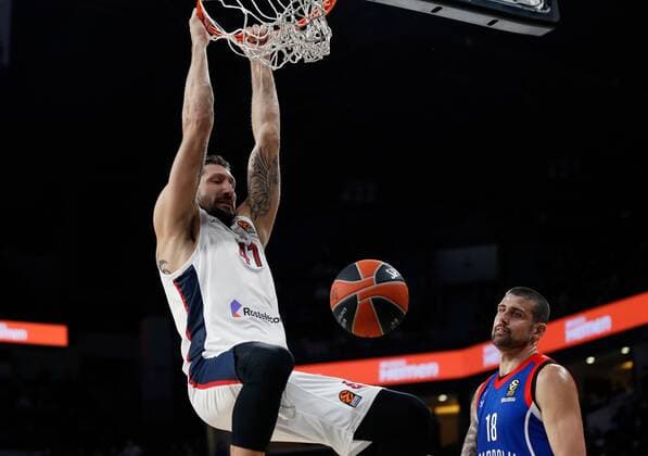 6668564 08.10.2021 CSKA s Nikita Kurbanov throws the ball into the ring during the Euroleague Basketball regular championship match between Anadolu Efes Istanbul and CSKA Moscow, in Kazan, Russia s Republic of Tatarstan. Mikhail Serbin Sputnik Russia Basketball Euroleague Anadolu Efes - CSKA  9543ddcf41837709